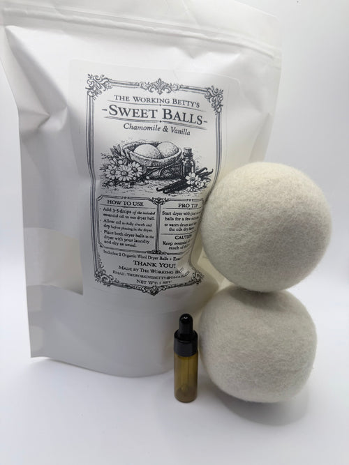 2 Scented Organic Wool Dryer Balls with Essential Oil refill